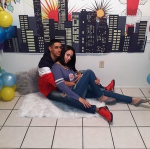 Meet your Posher, Cesar